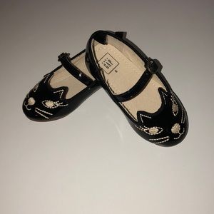 🎀 NWOT Baby Gap Shoes